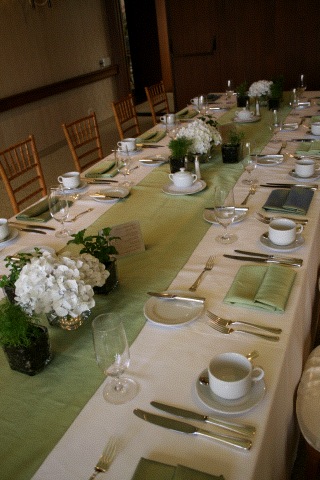 Here's an idea for table centerpieces I used for sisterinlaw 4 s bridal